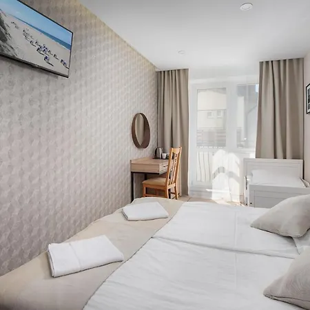 Guest house Wojciech-pokoje Premium-sniadania Bufet-2 Sale Zabaw-mozliwosc Wyzywienia