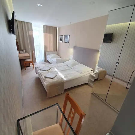 Maison d'hôtes Wojciech-pokoje Premium-sniadania Bufet-2 Sale Zabaw-mozliwosc Wyzywienia *