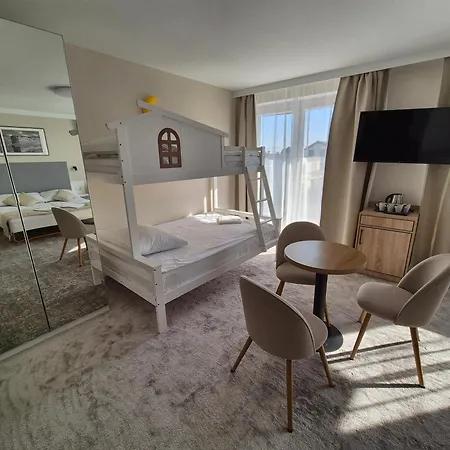 Wojciech-pokoje Premium-sniadania Bufet-2 Sale Zabaw-mozliwosc Wyzywienia *