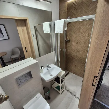 Wojciech-pokoje Premium-sniadania Bufet-2 Sale Zabaw-mozliwosc Wyzywienia Guest house *