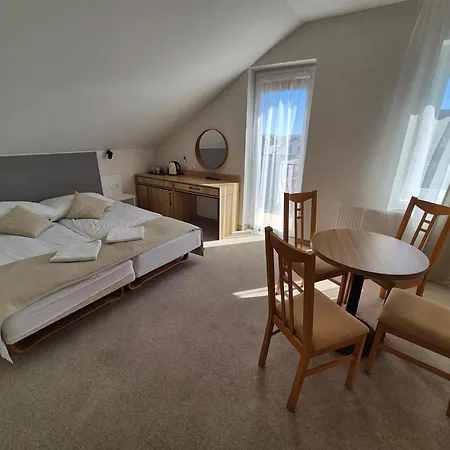 Wojciech-pokoje Premium-sniadania Bufet-2 Sale Zabaw-mozliwosc Wyzywienia * Władysławowo