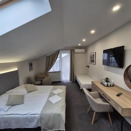 Maison d'hôtes Wojciech-pokoje Premium-sniadania Bufet-2 Sale Zabaw-mozliwosc Wyzywienia *