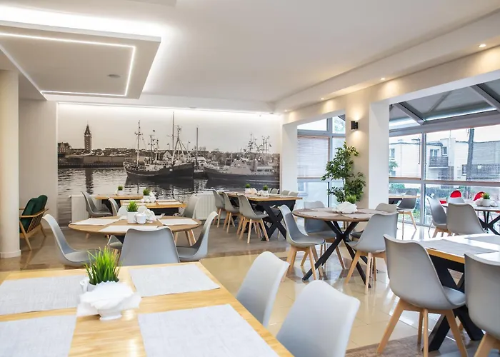 Wojciech-pokoje Premium-sniadania Bufet-2 Sale Zabaw-mozliwosc Wyzywienia Gasthof *