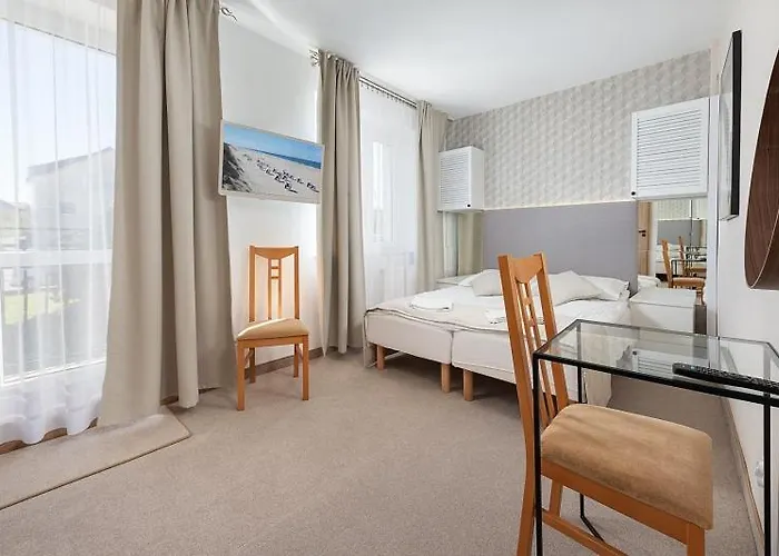 Wojciech-pokoje Premium-sniadania Bufet-2 Sale Zabaw-mozliwosc Wyzywienia Władysławowo