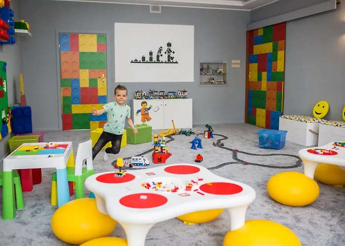 Wojciech-pokoje Premium-sniadania Bufet-2 Sale Zabaw-mozliwosc Wyzywienia